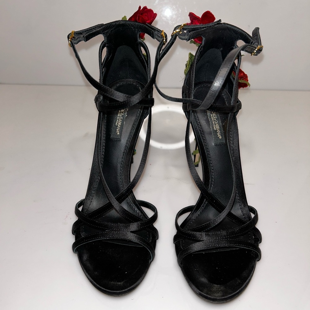 Dolce & Gabbana Keira embroidered satin sandals